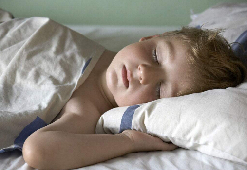 卧式秤能够检测儿童身高，好的睡眠性能够促进宝宝健康成长