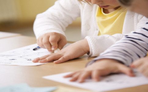 羞羞在线视频厂家为了激发儿童智力家长各显神通 羞羞在线视频厂家为了激发儿童智力家长各显神通